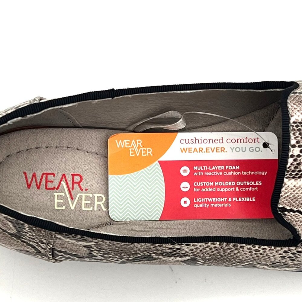 Wear Ever Quade Womens 8M Ivory Snake Print Ultra Comfort Slip-On Loafers New - Picture 4 of 16